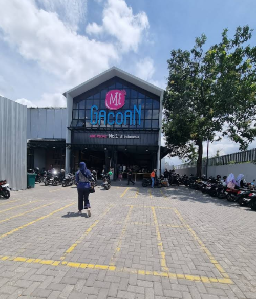 Mie Gacoan Curug, Stand Alone Retail | We provide Indonesia infrastructure map on various property sectors and data. Access property listings, infrastructure developments, news, and valuable transaction data for informed decisions.