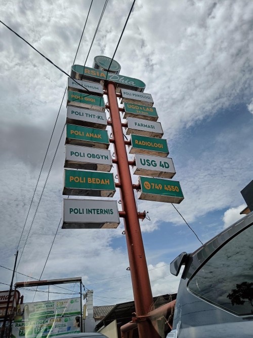 Dhia Mother and Child Hospital, Hospital | We provide Indonesia infrastructure map on various property sectors and data. Access property listings, infrastructure developments, news, and valuable transaction data for informed decisions.