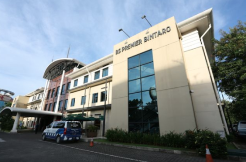 Premier Bintaro Hospital, Hospital | We provide Indonesia infrastructure map on various property sectors and data. Access property listings, infrastructure developments, news, and valuable transaction data for informed decisions.