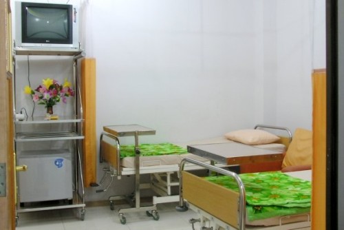 Putra Dalima Mother and Child Hospital, Hospital | We provide Indonesia infrastructure map on various property sectors and data. Access property listings, infrastructure developments, news, and valuable transaction data for informed decisions.