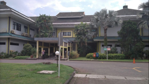 Qadr Hospital, Hospital | We provide Indonesia infrastructure map on various property sectors and data. Access property listings, infrastructure developments, news, and valuable transaction data for informed decisions.