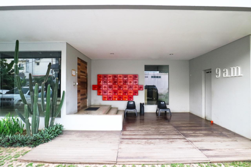 Completed hotel | We provide Indonesia infrastructure map on various property sectors and data. Access property listings, infrastructure developments, news, and valuable transaction data for informed decisions.