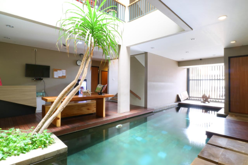 Completed hotel | We provide Indonesia infrastructure map on various property sectors and data. Access property listings, infrastructure developments, news, and valuable transaction data for informed decisions.