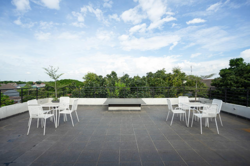 Completed hotel, PT Commeasure Solutions Indonesia | We provide Indonesia infrastructure map on various property sectors and data. Access property listings, infrastructure developments, news, and valuable transaction data for informed decisions.