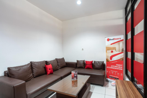 Completed hotel, PT Commeasure Solutions Indonesia | We provide Indonesia infrastructure map on various property sectors and data. Access property listings, infrastructure developments, news, and valuable transaction data for informed decisions.