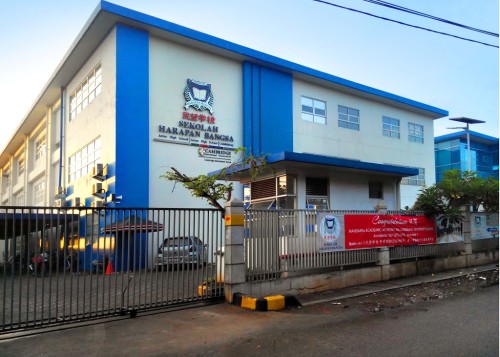 Harapan Bangsa School Modernhill 2, International School | We provide Indonesia infrastructure map on various property sectors and data. Access property listings, infrastructure developments, news, and valuable transaction data for informed decisions.