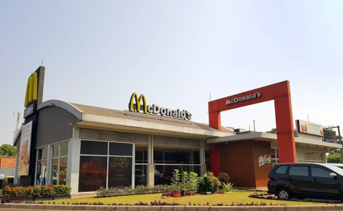 McDonald's Alam Sutera, Stand Alone Retail | We provide Indonesia infrastructure map on various property sectors and data. Access property listings, infrastructure developments, news, and valuable transaction data for informed decisions.