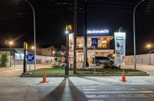 McDonald's Cisauk, Stand Alone Retail | We provide Indonesia infrastructure map on various property sectors and data. Access property listings, infrastructure developments, news, and valuable transaction data for informed decisions.