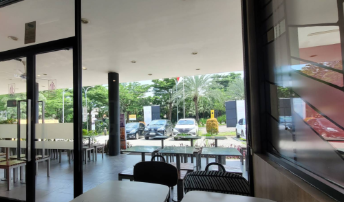 McDonald's Magnolia Residence, Stand Alone Retail | We provide Indonesia infrastructure map on various property sectors and data. Access property listings, infrastructure developments, news, and valuable transaction data for informed decisions.