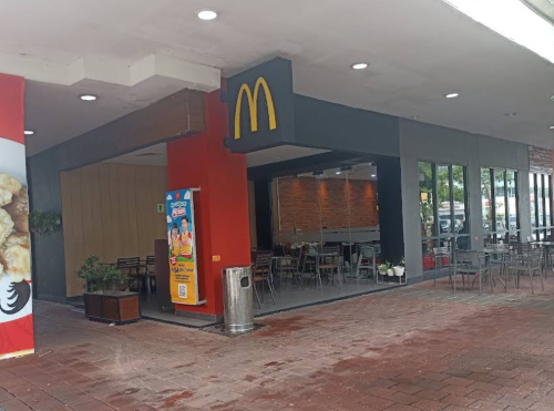 McDonald's Summarecon Digital Center, Stand Alone Retail | We provide Indonesia infrastructure map on various property sectors and data. Access property listings, infrastructure developments, news, and valuable transaction data for informed decisions.