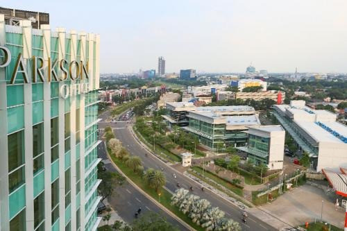 Parkson Office merupakan gedung perkantoran yang terletak di Jl. Boulevard Bintaro Jaya, Kecamatan Pondok Aren, Kota Tanggerang Selatan. Gedung ini didirikan ol...