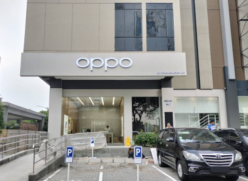 OPPO Gading Serpong, Stand Alone Retail | We provide Indonesia infrastructure map on various property sectors and data. Access property listings, infrastructure developments, news, and valuable transaction data for informed decisions.