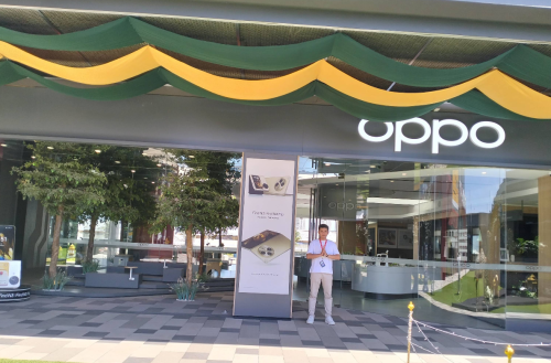 OPPO Store EDC PIK 2, Stand Alone Retail | We provide Indonesia infrastructure map on various property sectors and data. Access property listings, infrastructure developments, news, and valuable transaction data for informed decisions.