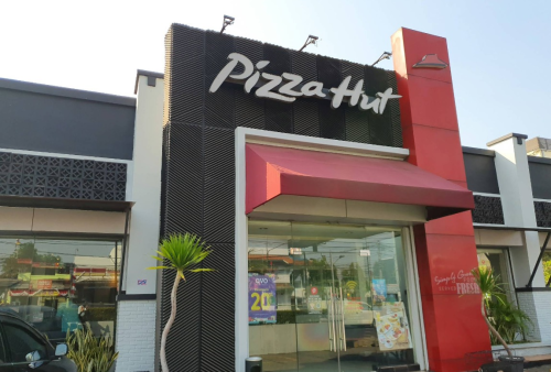 Pizza Hut Daan Mogot, Stand Alone Retail | We provide Indonesia infrastructure map on various property sectors and data. Access property listings, infrastructure developments, news, and valuable transaction data for informed decisions.