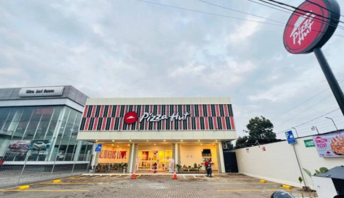 Pizza Hut Martadinata Ciputat, Stand Alone Retail | We provide Indonesia infrastructure map on various property sectors and data. Access property listings, infrastructure developments, news, and valuable transaction data for informed decisions.