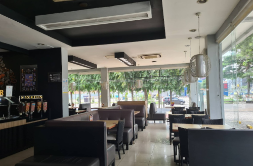 Pizza Hut Modernland, Stand Alone Retail | We provide Indonesia infrastructure map on various property sectors and data. Access property listings, infrastructure developments, news, and valuable transaction data for informed decisions.