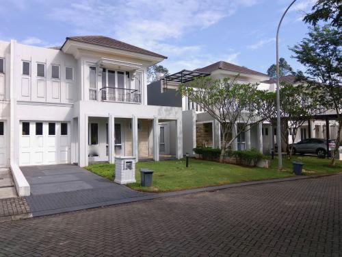 de Frangipani - de Park - BSD City, residential commercial for lease sale, dijual disewakan, Sinarmas Land | We provide Indonesia infrastructure map on various property sectors and data. Access property listings, infrastructure developments, news, and valuable transaction data for informed decisions.