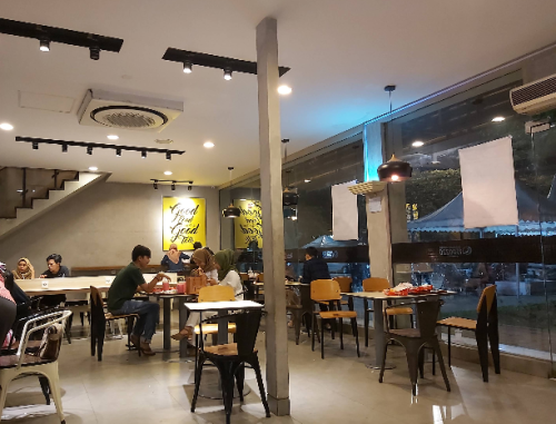 Richeese Factory Citra Raya, Stand Alone Retail | We provide Indonesia infrastructure map on various property sectors and data. Access property listings, infrastructure developments, news, and valuable transaction data for informed decisions.