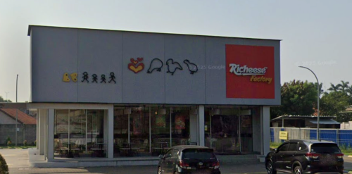 Richeese Factory Graha Raya, Stand Alone Retail | We provide Indonesia infrastructure map on various property sectors and data. Access property listings, infrastructure developments, news, and valuable transaction data for informed decisions.
