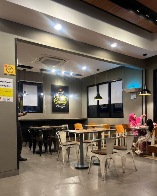 Richeese Factory Pinang, Stand Alone Retail | We provide Indonesia infrastructure map on various property sectors and data. Access property listings, infrastructure developments, news, and valuable transaction data for informed decisions.