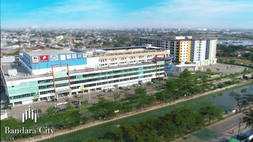 Bandara City Mall merupakan pusat perbelanjaan yang terletak di Jl. Wijaya Kusuma 3 No. 21, Kecamatan Kosambi, Kabupaten Tanggerang. Mall ini dibangun oleh PT P...