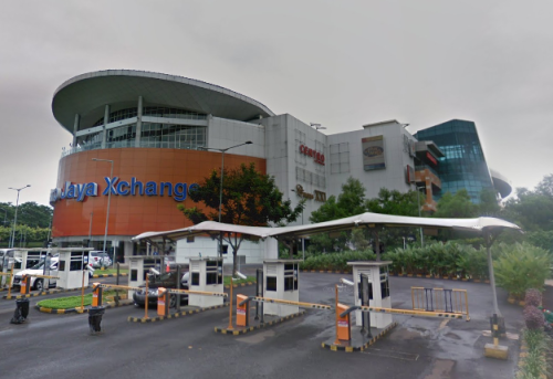 Bintaro Jaya Xchange merupakan pusat perbelanjaan yang terletak di Jalan Boulevard Bintaro Jaya, Pondok Aren, Tangerang Selatan. Pusat perbelanjaan ini dibangun...
