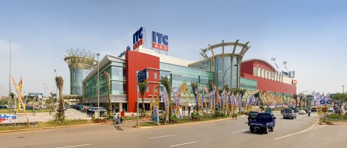 ITC BSD merupakan pusat perbelanjaan yang terletak di Jl. Pahlawan Seribu No. 12, Kecamatan Serpong, Kota Tanggerang Selatan. Mall ini dibangun oleh PT Sinarmas...
