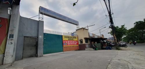 Jaya Niaga Warehousing Area, Warehouse | We provide Indonesia infrastructure map on various property sectors and data. Access property listings, infrastructure developments, news, and valuable transaction data for informed decisions.