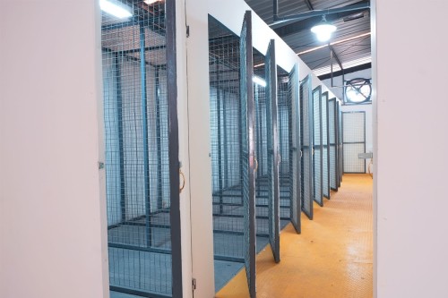 Storaza Warehouse berlokasi di Jl. Daan Mogot Raya, Kecamatan Batuceper, Kota Tangerang, Provinsi Banten. Warehouse ini dikembangkan oleh PT Storaza. Warehouse...
