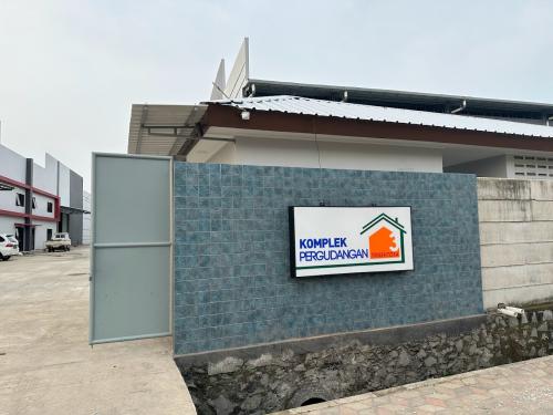 Trisentosa Warehouse, Warehouse | We provide Indonesia infrastructure map on various property sectors and data. Access property listings, infrastructure developments, news, and valuable transaction data for informed decisions.