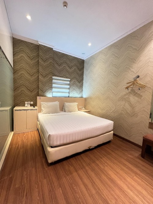 Completed hotel, Singgie Rekreasi Bintang Jaya | We provide Indonesia infrastructure map on various property sectors and data. Access property listings, infrastructure developments, news, and valuable transaction data for informed decisions.