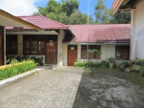 Catholic Pangolombian Elementary School, Private School | We provide Indonesia infrastructure map on various property sectors and data. Access property listings, infrastructure developments, news, and valuable transaction data for informed decisions.