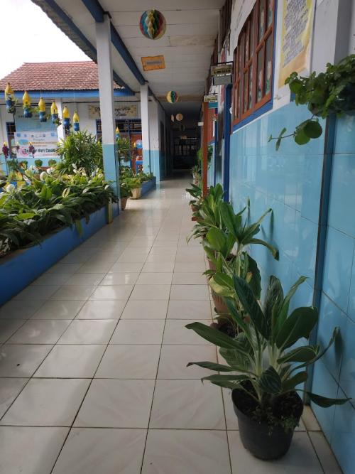 Catholic Sarongsong Elementary School, Private School | We provide Indonesia infrastructure map on various property sectors and data. Access property listings, infrastructure developments, news, and valuable transaction data for informed decisions.