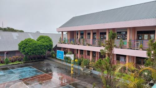 Don Bosco Catholic Junior High School Tomohon, Private School | We provide Indonesia infrastructure map on various property sectors and data. Access property listings, infrastructure developments, news, and valuable transaction data for informed decisions.