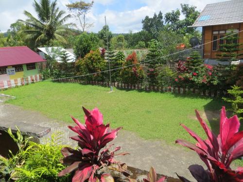 GMIM Tondangow Elementary School, Private School | We provide Indonesia infrastructure map on various property sectors and data. Access property listings, infrastructure developments, news, and valuable transaction data for informed decisions.