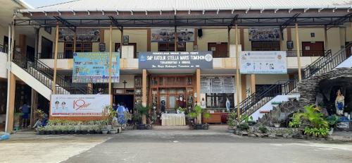 Stella Maris Catholic Junior High School Tomohon, Private School | We provide Indonesia infrastructure map on various property sectors and data. Access property listings, infrastructure developments, news, and valuable transaction data for informed decisions.