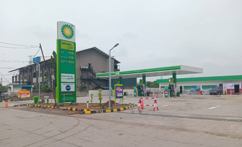 SPBU BP Legok Summarecon, Gas Station | We provide Indonesia infrastructure map on various property sectors and data. Access property listings, infrastructure developments, news, and valuable transaction data for informed decisions.
