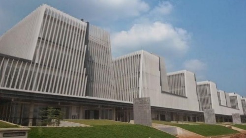 Completed office rent lease, sewa kantor, Sinarmasland | We provide Indonesia infrastructure map on various property sectors and data. Access property listings, infrastructure developments, news, and valuable transaction data for informed decisions.