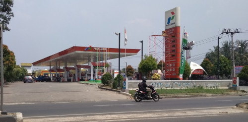SPBU Pertamina 34.151.40, Gas Station | We provide Indonesia infrastructure map on various property sectors and data. Access property listings, infrastructure developments, news, and valuable transaction data for informed decisions.