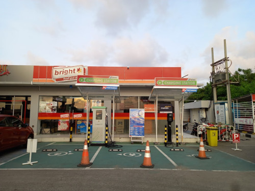 SPBU Pertamina 31.151.05, Gas Station | We provide Indonesia infrastructure map on various property sectors and data. Access property listings, infrastructure developments, news, and valuable transaction data for informed decisions.