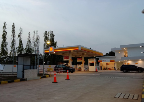 SPBU Shell Husein Sastranegara, Gas Station | We provide Indonesia infrastructure map on various property sectors and data. Access property listings, infrastructure developments, news, and valuable transaction data for informed decisions.