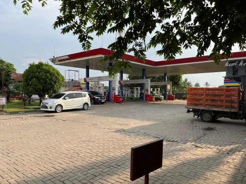 SPBU Pertamina 34.153.12, Gas Station | We provide Indonesia infrastructure map on various property sectors and data. Access property listings, infrastructure developments, news, and valuable transaction data for informed decisions.