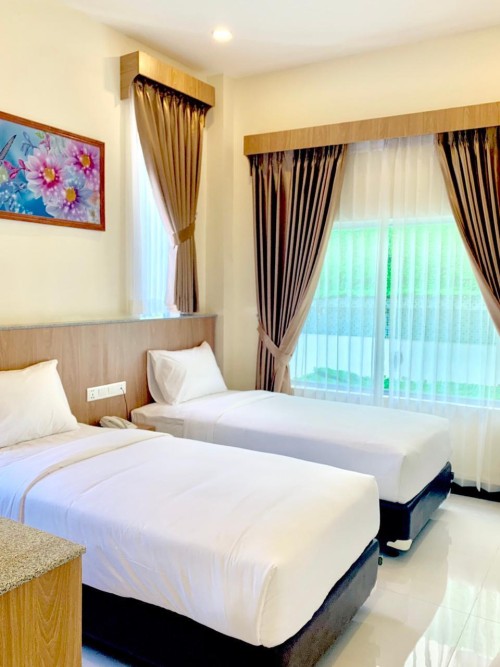 Completed hotel | We provide Indonesia infrastructure map on various property sectors and data. Access property listings, infrastructure developments, news, and valuable transaction data for informed decisions.