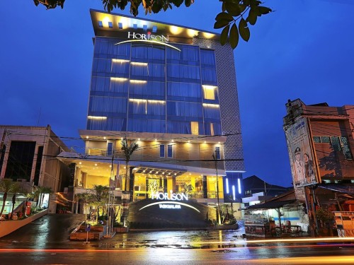 Completed hotel, Metropolitan Golden Management | We provide Indonesia infrastructure map on various property sectors and data. Access property listings, infrastructure developments, news, and valuable transaction data for informed decisions.
