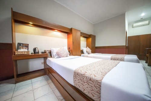 Completed hotel | We provide Indonesia infrastructure map on various property sectors and data. Access property listings, infrastructure developments, news, and valuable transaction data for informed decisions.