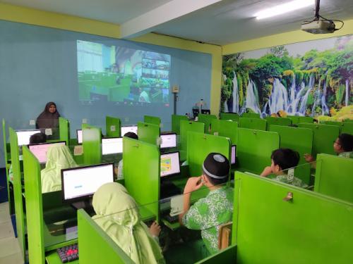 Al Azhar 33 Islamic Primary School, Private School | We provide Indonesia infrastructure map on various property sectors and data. Access property listings, infrastructure developments, news, and valuable transaction data for informed decisions.