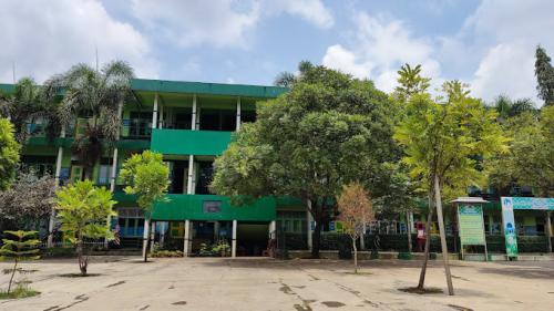 Al Azhar 33 Islamic Kindergarten, Private School | We provide Indonesia infrastructure map on various property sectors and data. Access property listings, infrastructure developments, news, and valuable transaction data for informed decisions.