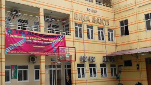Bina Bakti Christian Junior High School, Private School | We provide Indonesia infrastructure map on various property sectors and data. Access property listings, infrastructure developments, news, and valuable transaction data for informed decisions.