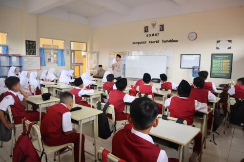 Baiturrahman Primary School, Private School | We provide Indonesia infrastructure map on various property sectors and data. Access property listings, infrastructure developments, news, and valuable transaction data for informed decisions.