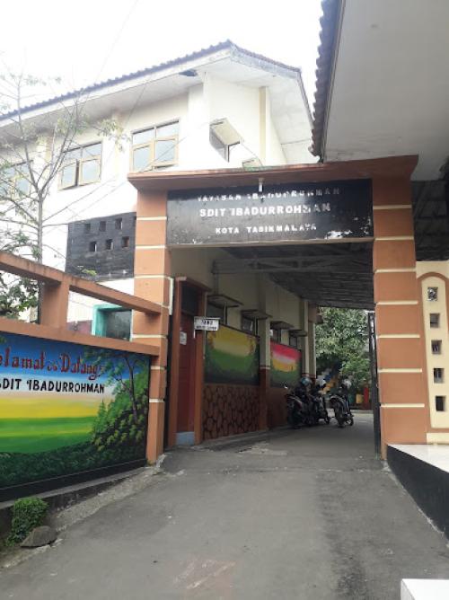 Ibadurrohman Primary School, Private School | We provide Indonesia infrastructure map on various property sectors and data. Access property listings, infrastructure developments, news, and valuable transaction data for informed decisions.